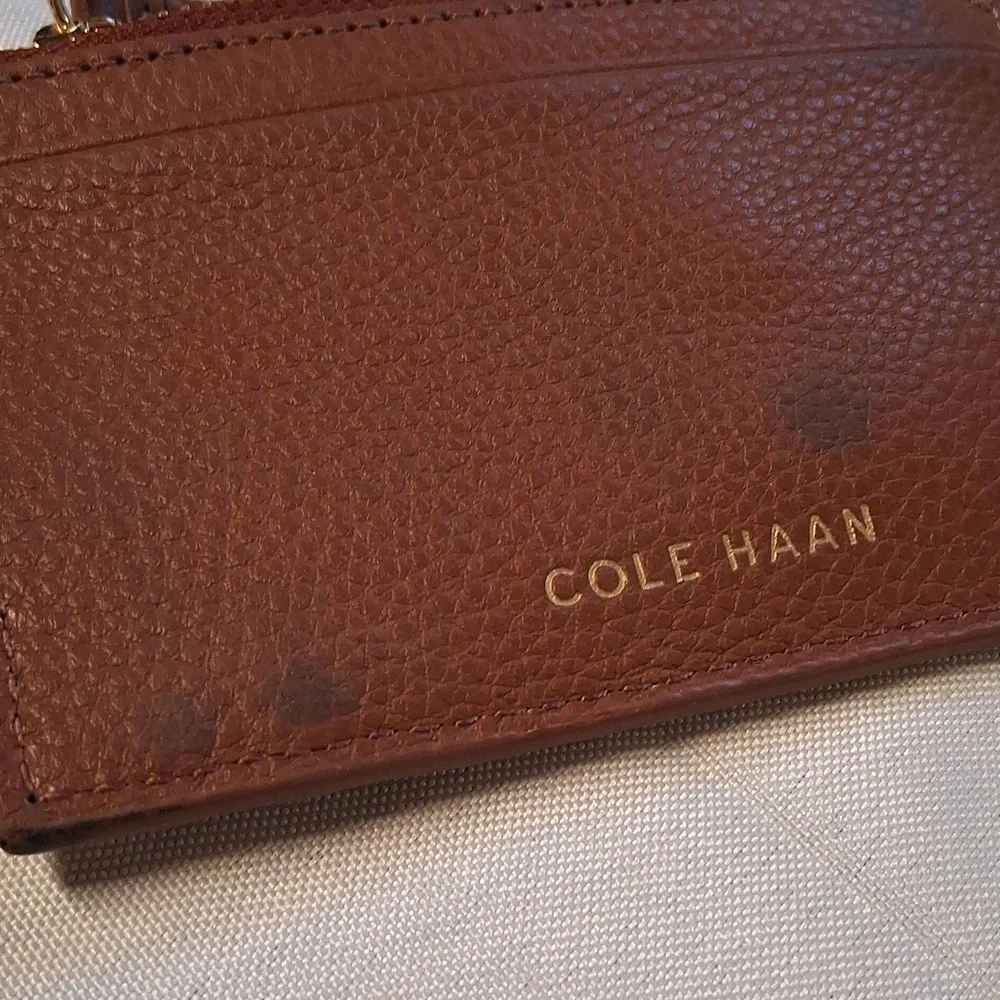 NWT Cole Haan Leather Zip Card Case